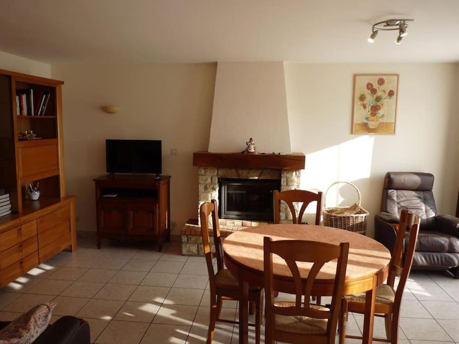Charmante Maison En Campagne Grand-Fougeray Exterior foto