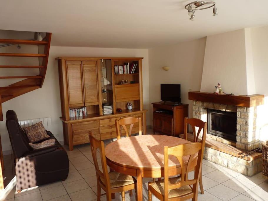 Charmante Maison En Campagne Grand-Fougeray Exterior foto